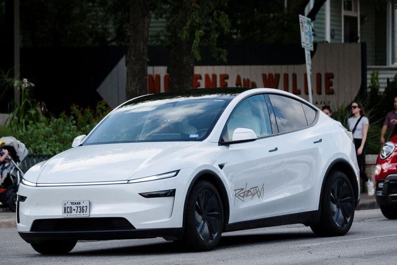 Tesla's Autopilot Dreams Hit a Speed Bump