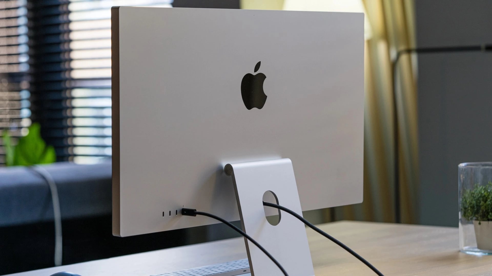 Apple is preparing an update to the Studio Display: what to expect from the new monitor by 2026