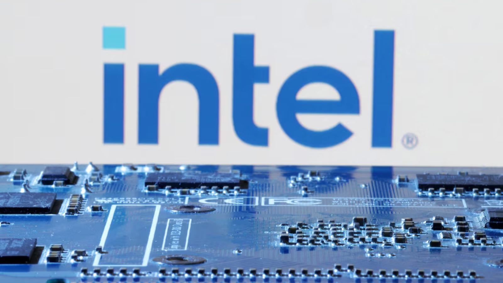 Intel's Foundry Future Hangs in the Balance